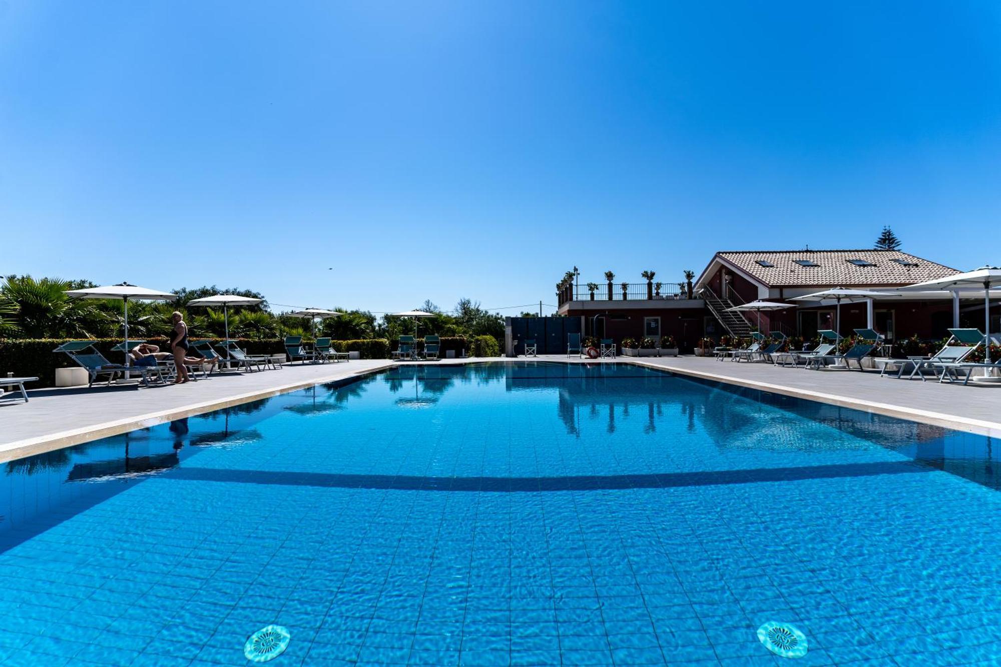 Dipladenia Garden Country Resort Mascali Dış mekan fotoğraf
